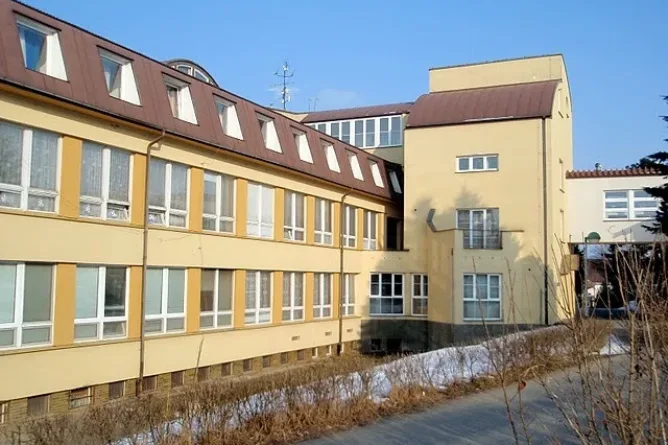 Domov mládeže - Střední odborná škola ekologická a potravinářská Veselí nad Lužnicí