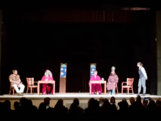 Divadelní kroužek ŽÁDNÝ HWJEZDY - Střední odborná škola ekologická a potravinářská Veselí nad Lužnicí