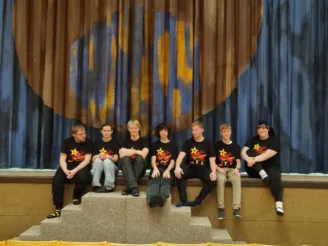 Divadelní kroužek ŽÁDNÝ HWJEZDY - Střední odborná škola ekologická a potravinářská Veselí nad Lužnicí