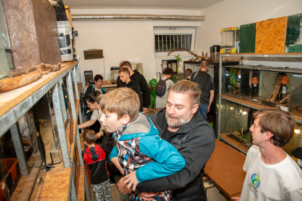 Noc vědců na SOŠEP! - Střední odborná škola ekologická a potravinářská Veselí nad Lužnicí