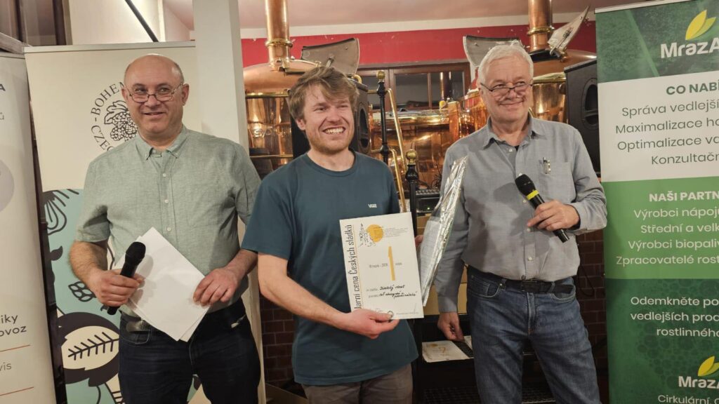 ⭐ Blatský stout září! Na Zvíkově vybojoval 1. místo! - Střední odborná škola ekologická a potravinářská Veselí nad Lužnicí