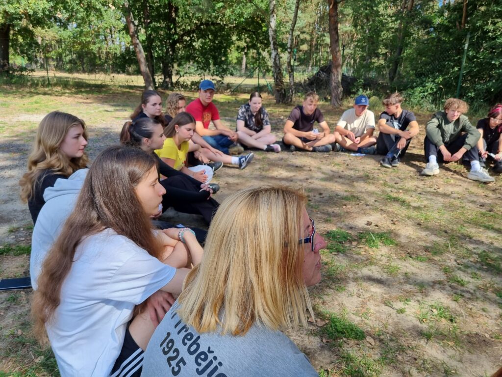 🌊 Nové tváře, nová jména, super zážitky aneb start v chillu - Střední odborná škola ekologická a potravinářská Veselí nad Lužnicí