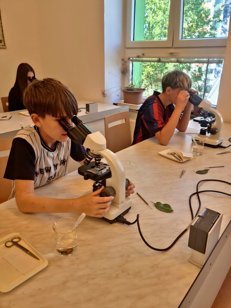 🚀 Multiscience Lab Days odstartovaly ve velkém stylu! 🔬✨ - Střední odborná škola ekologická a potravinářská Veselí nad Lužnicí